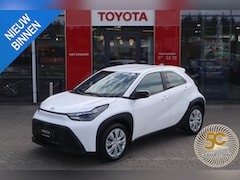 Toyota Aygo X - HYBRID 115 PLAY NIEUW CLIMA AD-CRUISE CAMERA APPLE/ANDROID EL-RAMEN/SPIEGELS