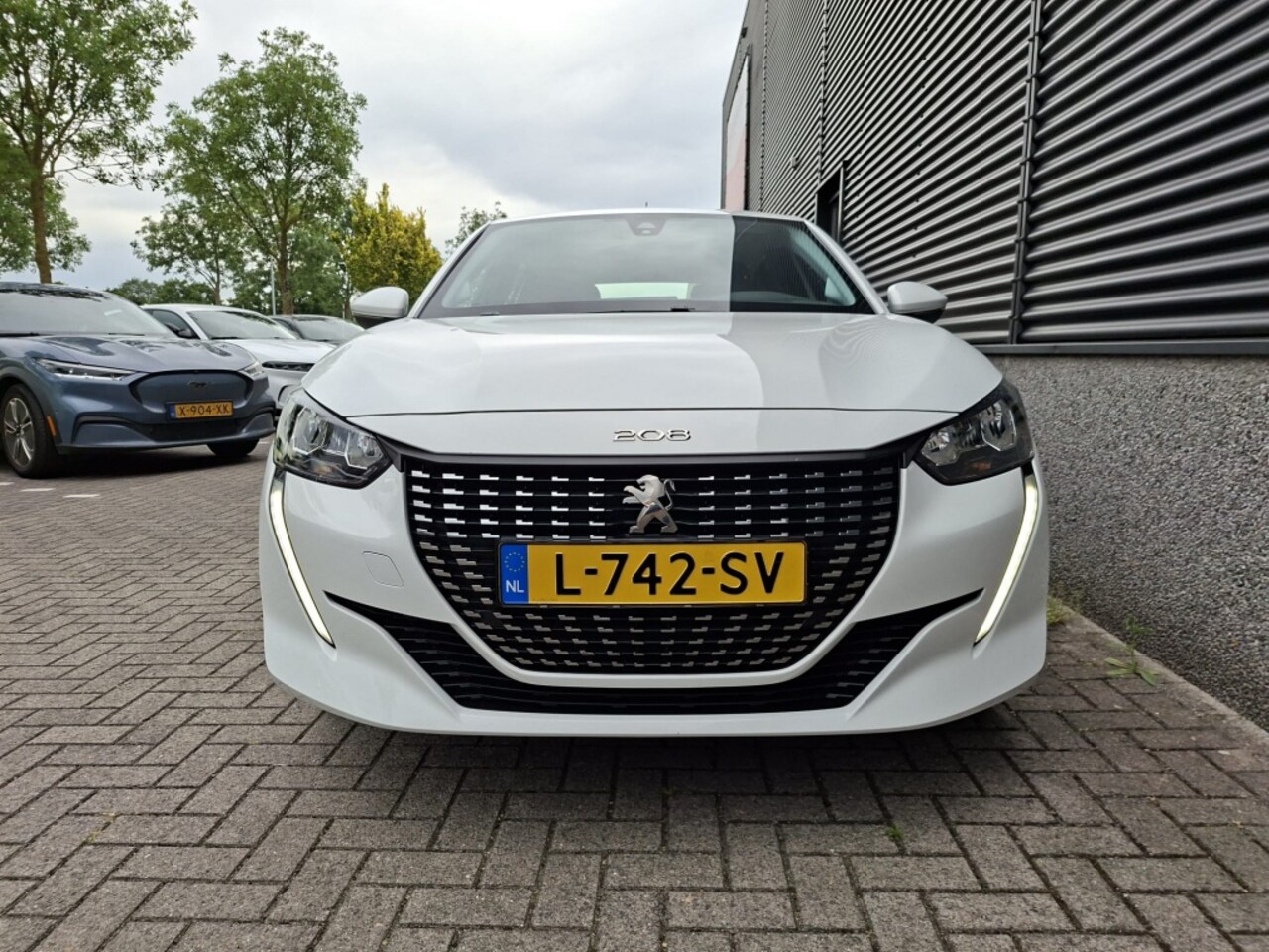 Peugeot 208 - Active Pack 1.2