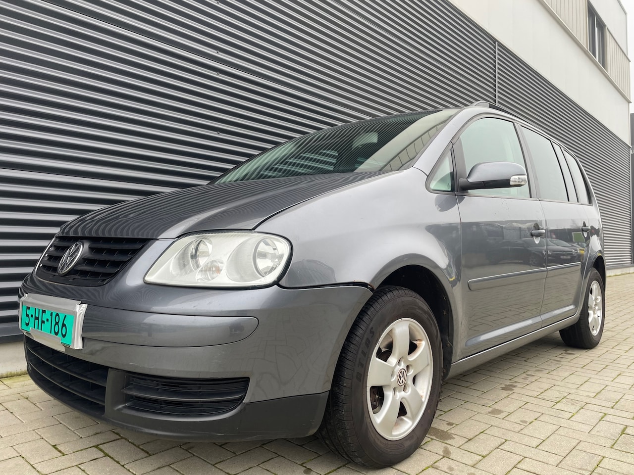 Volkswagen Touran - 1.6-16V FSI Optive I 1.6-16V FSI Optive I - AutoWereld.nl
