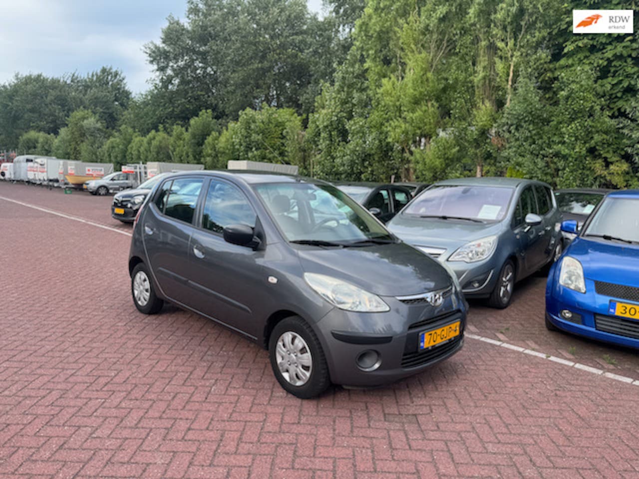 Hyundai i10 - 1.1 Active Cool Airco! Elektrische ramen! centrale deurvergrendeling! - AutoWereld.nl