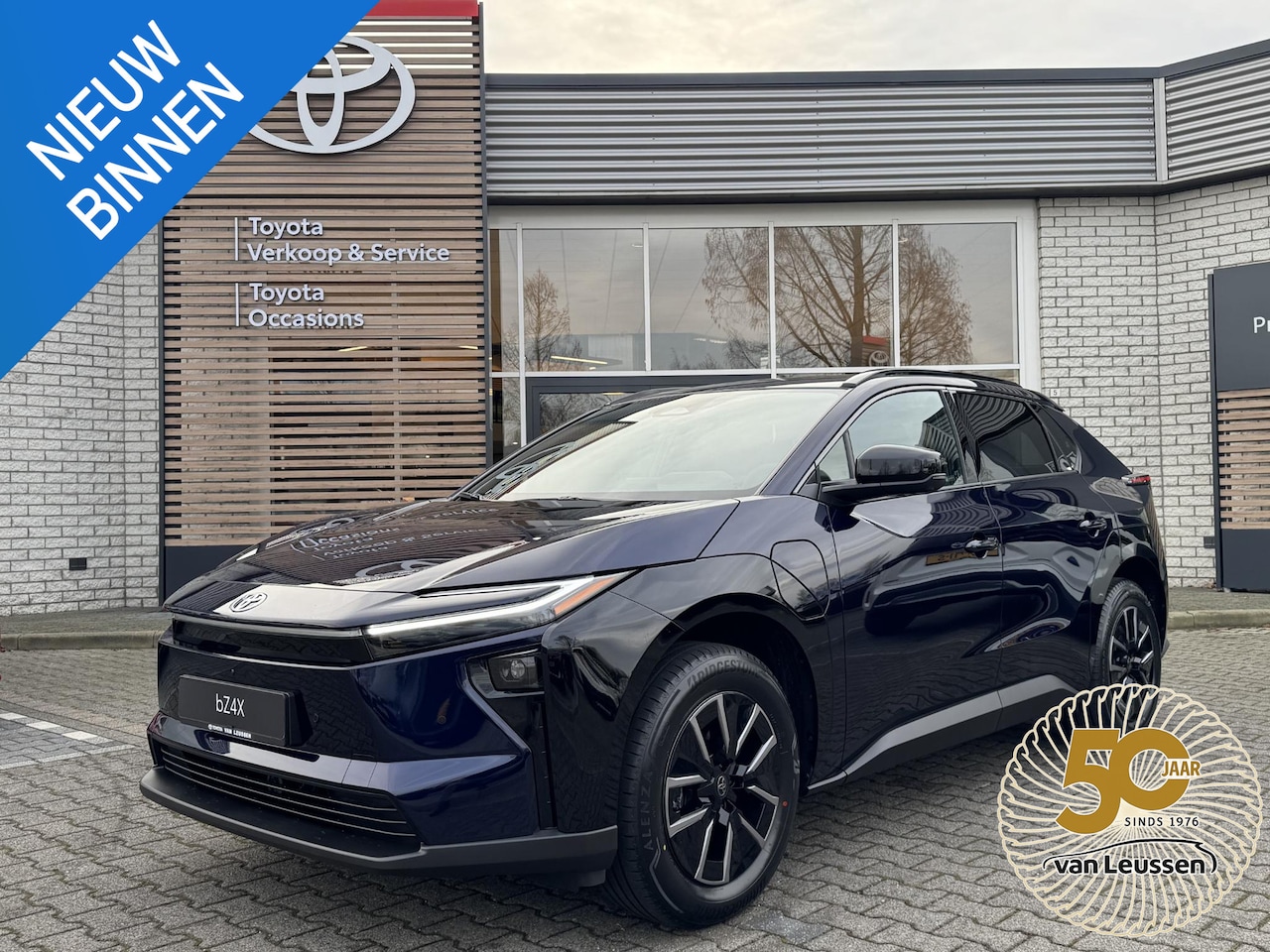 Toyota bZ4X - DYNAMIC 73KWH MODEL 2026! WARMTEPOMP STOEL/STUURVERW PARK-SENSOREN 360°CAMERA EL-STOEL APP - AutoWereld.nl