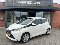 Toyota Aygo - 1.0 VVT-i x-play ✅ Airco ✅ Camera ✅ Bluetooth ✅