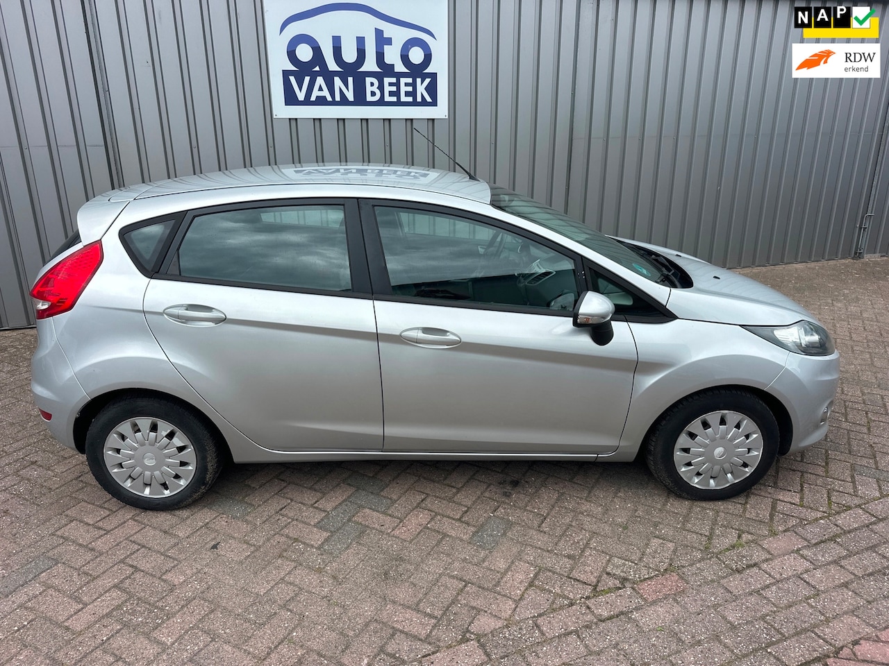 Ford Fiesta - 1.6 TDCi ECOnetic Lease Trend 1.6 TDCi ECOnetic Lease Trend - AutoWereld.nl