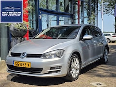 Volkswagen Golf - 1.2 TSI Business Edition AUTOMAAT | Navigatie | Trekhaak | Parkeersensoren+Camera | Cruise