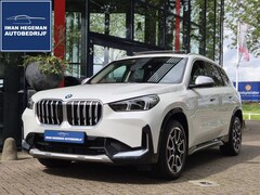 BMW X1 - xDrive25e | SOH 95, 71% | Panoramadak | Leder | Navigatie | PDC + camera | Stoelverwarming