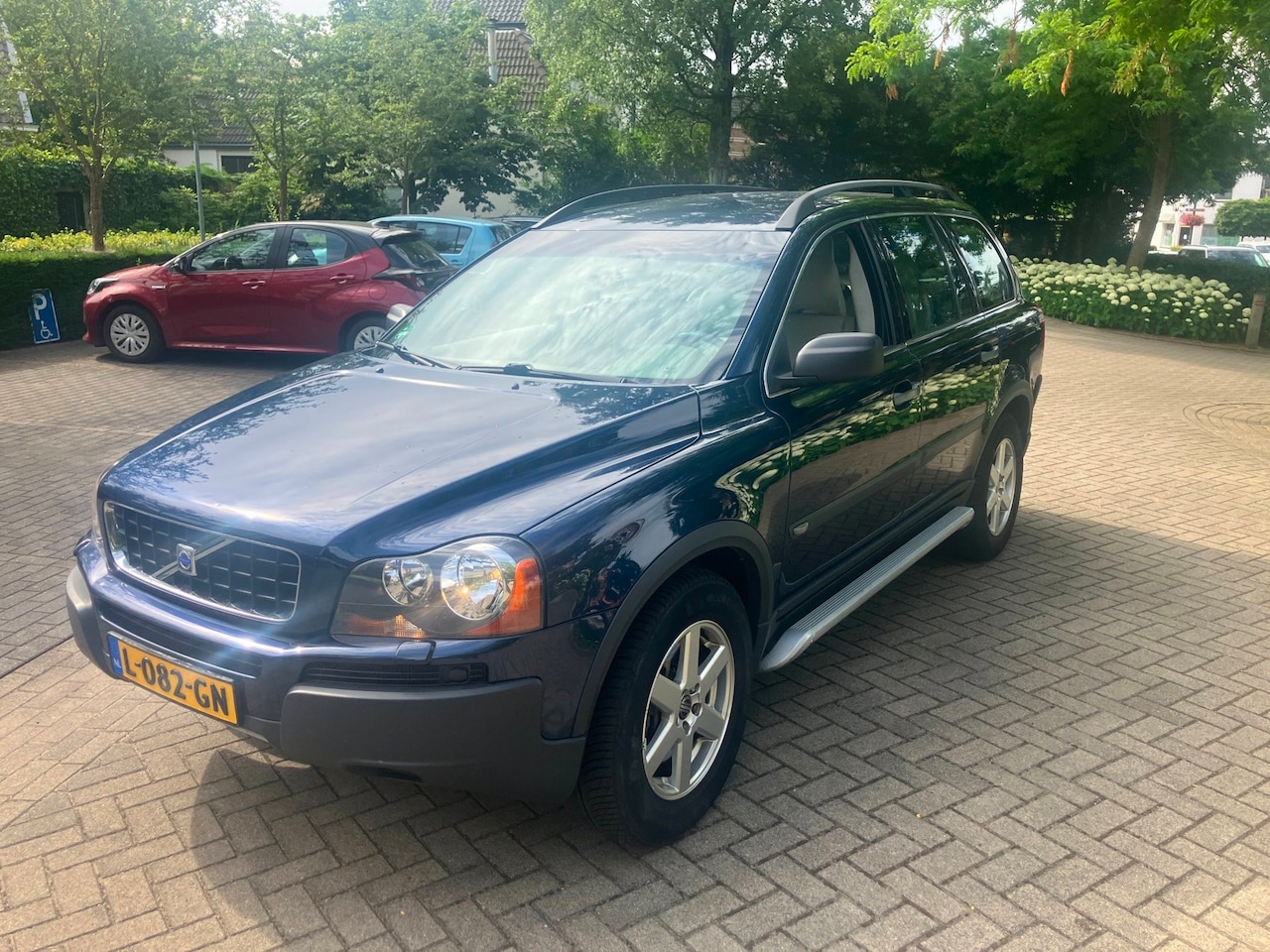 Volvo XC90 - 2.5 T 2.5 T - AutoWereld.nl