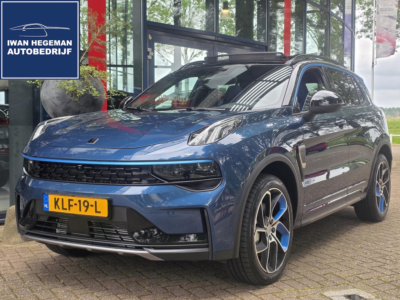 Lynk & Co 01 - | Panoramadak | Stuurverwarming | Stoelverwarming | PDC + Camera | Navigatie | Apple Carpl - AutoWereld.nl