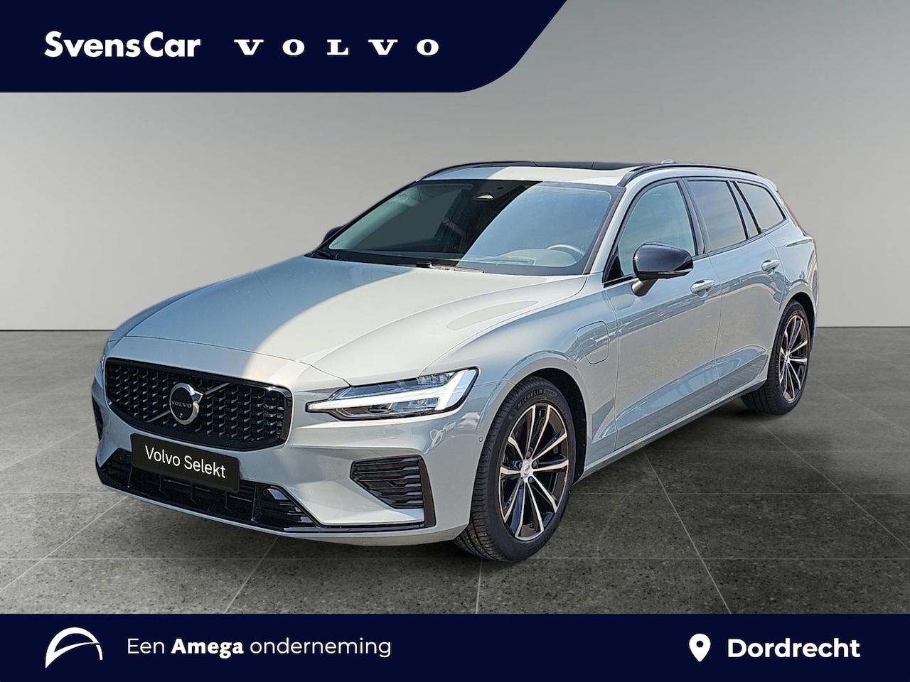 Volvo V60 - 2.0 T8 Plug-in hybrid AWD Plus Dark | Panoramadak | Head-up Display | 360 camera | Stoelve - AutoWereld.nl