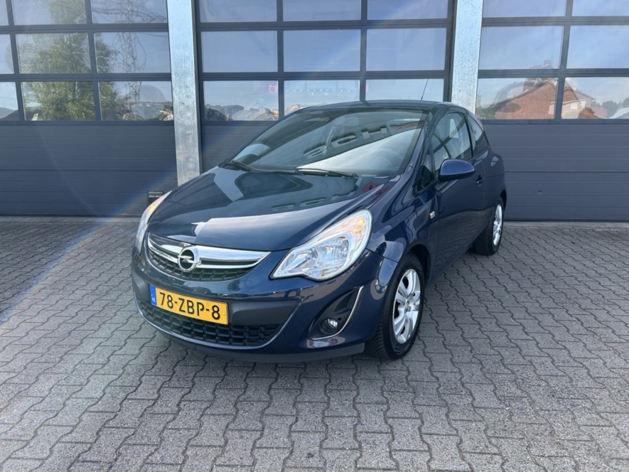 Opel Corsa - 1.2 Twinport 85pk 3d Anniversary Edition - AutoWereld.nl