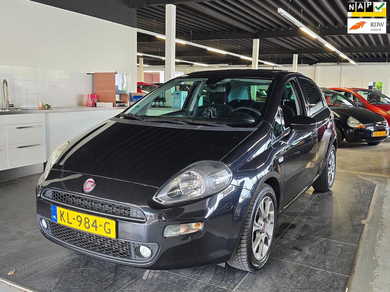 Fiat Punto Evo - 0.9 TwinAir Lounge/AIRCO/CRUISE/N.A.P/ - AutoWereld.nl