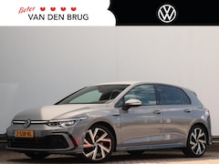 Volkswagen Golf - 1.5 eTSI R-Line Business | 1e eigenaar | Trekhaak | Stoel- & stuurverwarming | Achteruitri