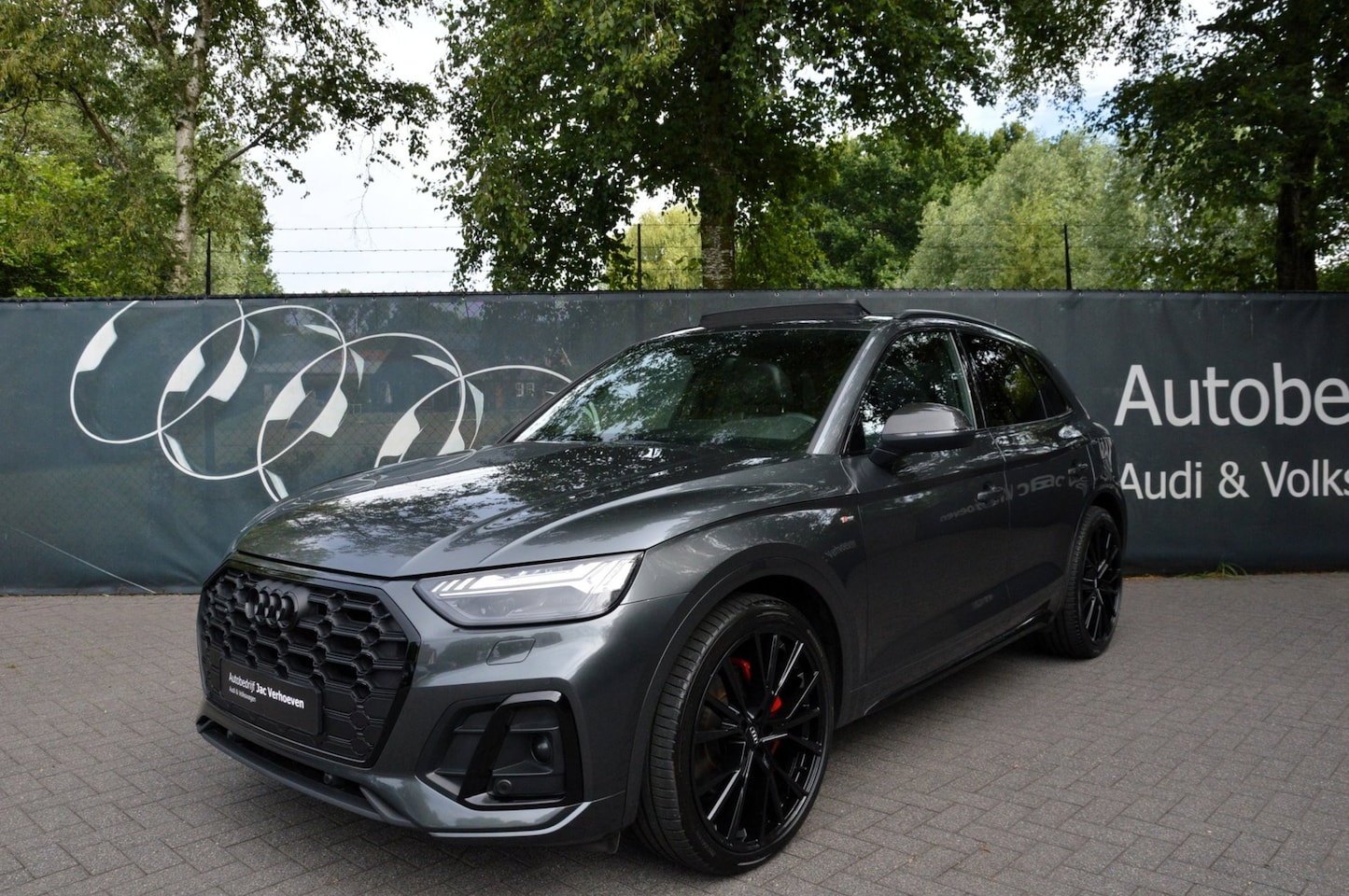 Audi Q5 - 50 TFSI e |S Edition|Black Editon|Luchtvering|B&O|Panoramadak|Diamond Leder|Sfeerverlichti - AutoWereld.nl