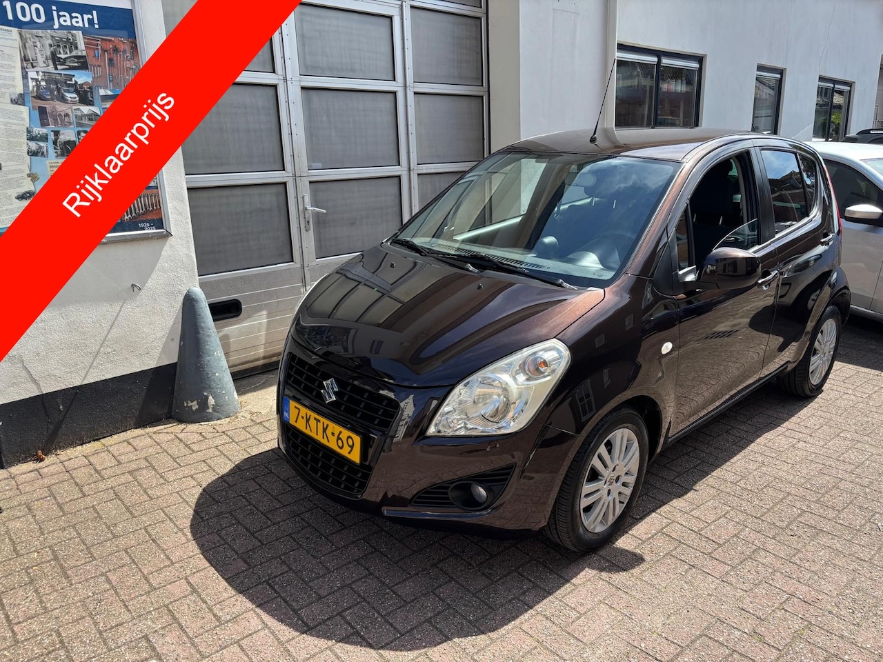 Suzuki Splash - 1.0 65pk Engine Auto Stop Start System 5D Exclusive - AutoWereld.nl