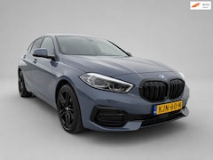BMW 1-serie - 118i - Panoramadak - Memorystoel - Stoelverwarming - Adapt Cruise - Camera - CarPlay - Inc