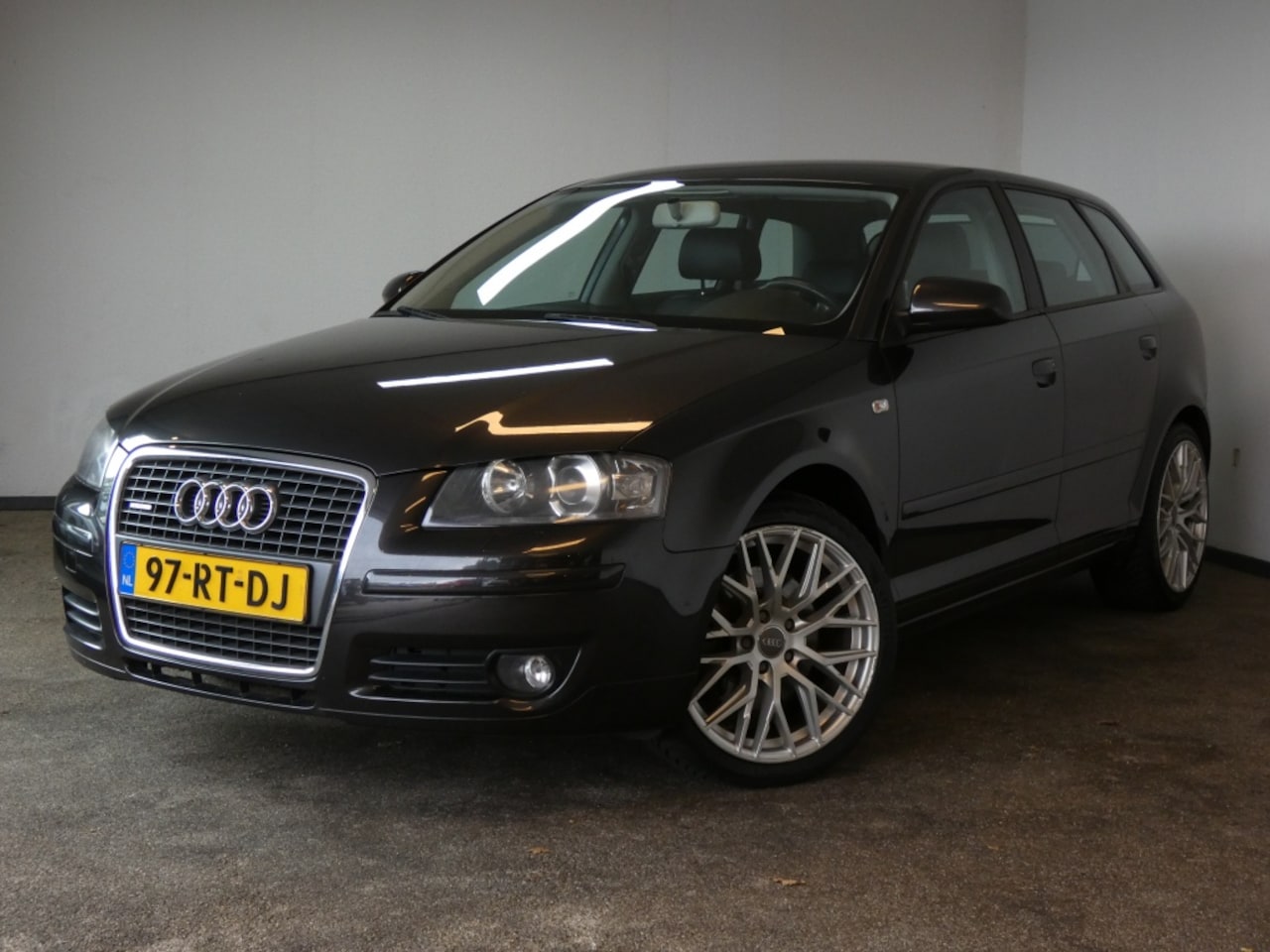 Audi A3 Sportback - 2.0 TFSI q.Ambition Quattro Leder - AutoWereld.nl