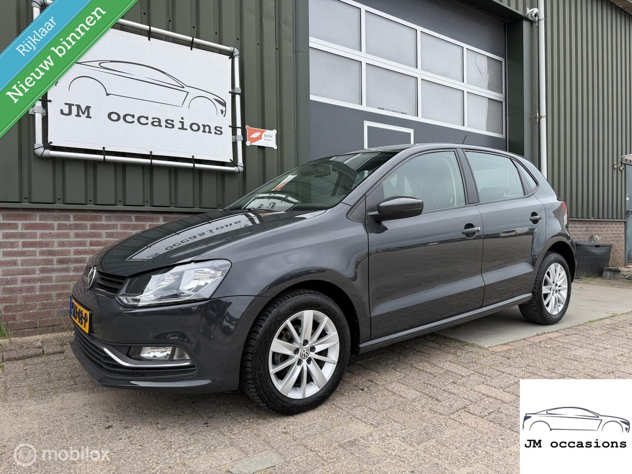 Volkswagen Polo - 1.2 TSI Highline|Airco|Parkeer sensors|APK nieuw - AutoWereld.nl