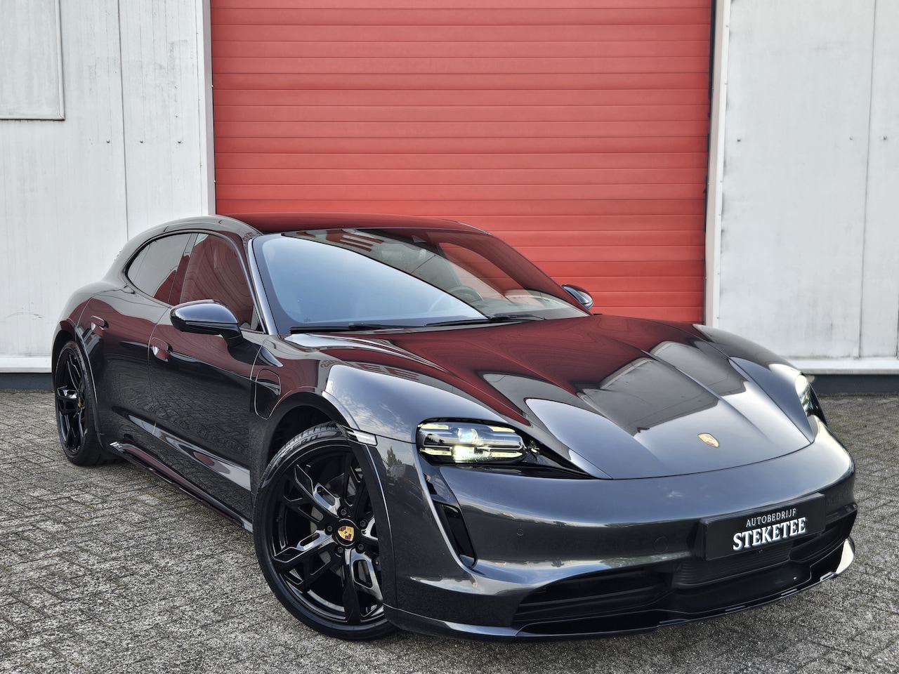 Porsche Taycan Cross Turismo - 4 93 kWh | Pano | Dealer onderh. - AutoWereld.nl