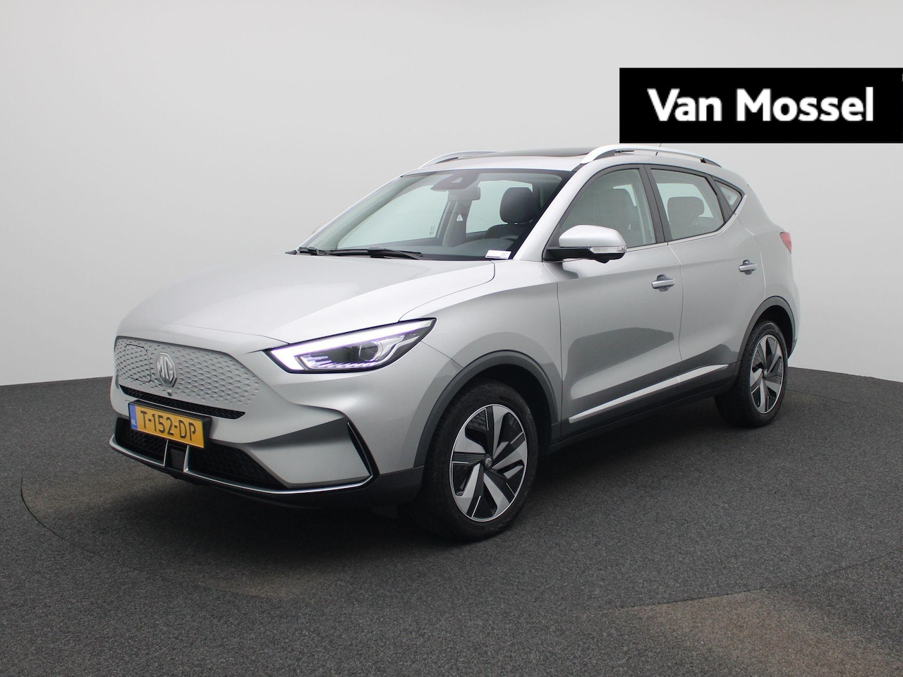 MG ZS - Long Range Luxury 70 kWh | Apple carplay | Leder | Camera | - AutoWereld.nl