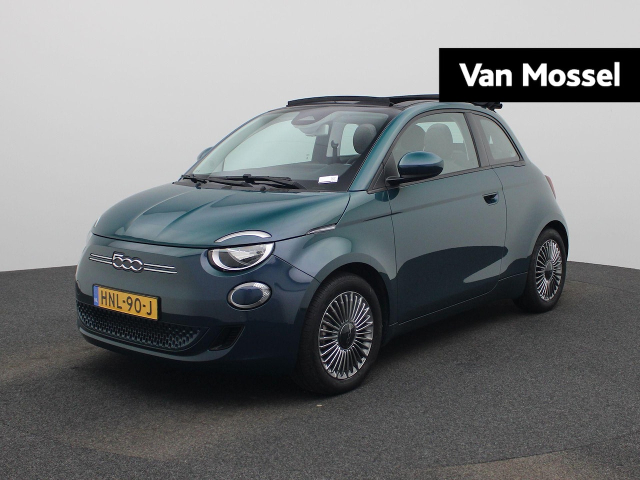 Fiat 500 - Icon 42 kWh | CABRIO | STOELVERWARMING | CAMERA | KEYLESS | NAVIGATIE | LMV | CRUISE CONTR - AutoWereld.nl