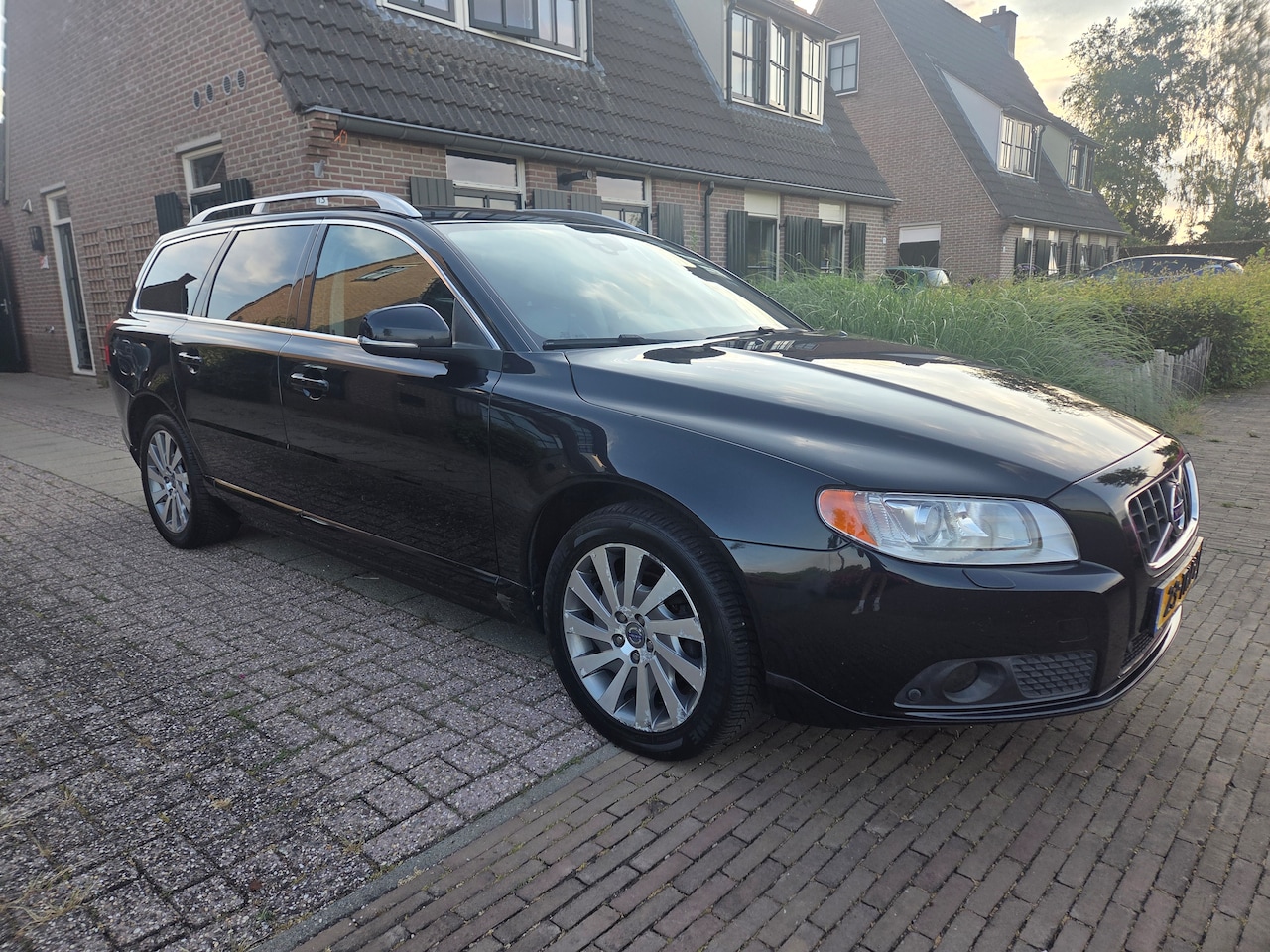 Volvo V70 - 1.6 T4 Limited Edition Alle opties - AutoWereld.nl