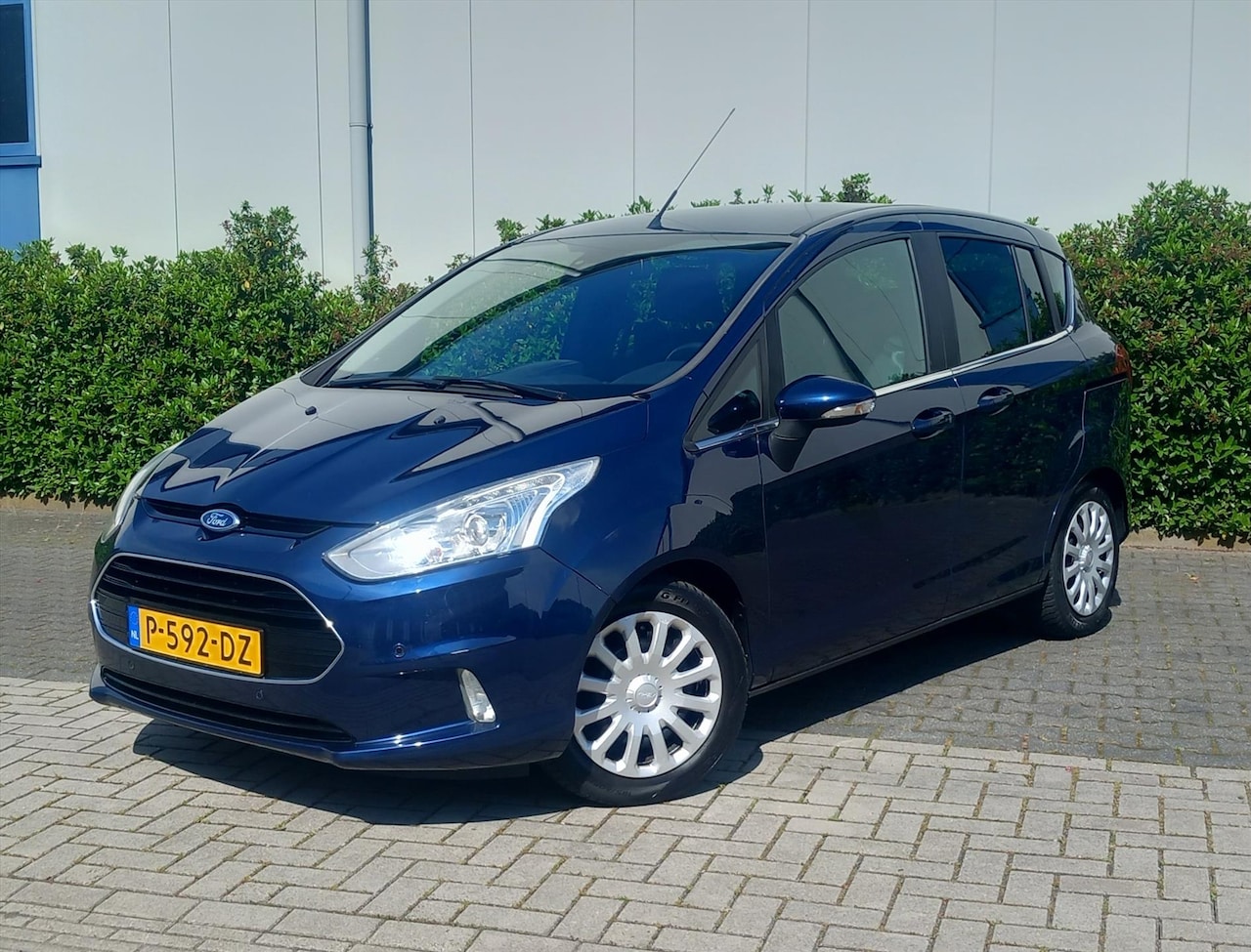 Ford B-Max - 1.0 EcoBoost Titanium 1.0 EcoBoost 125PK Titanium - AutoWereld.nl