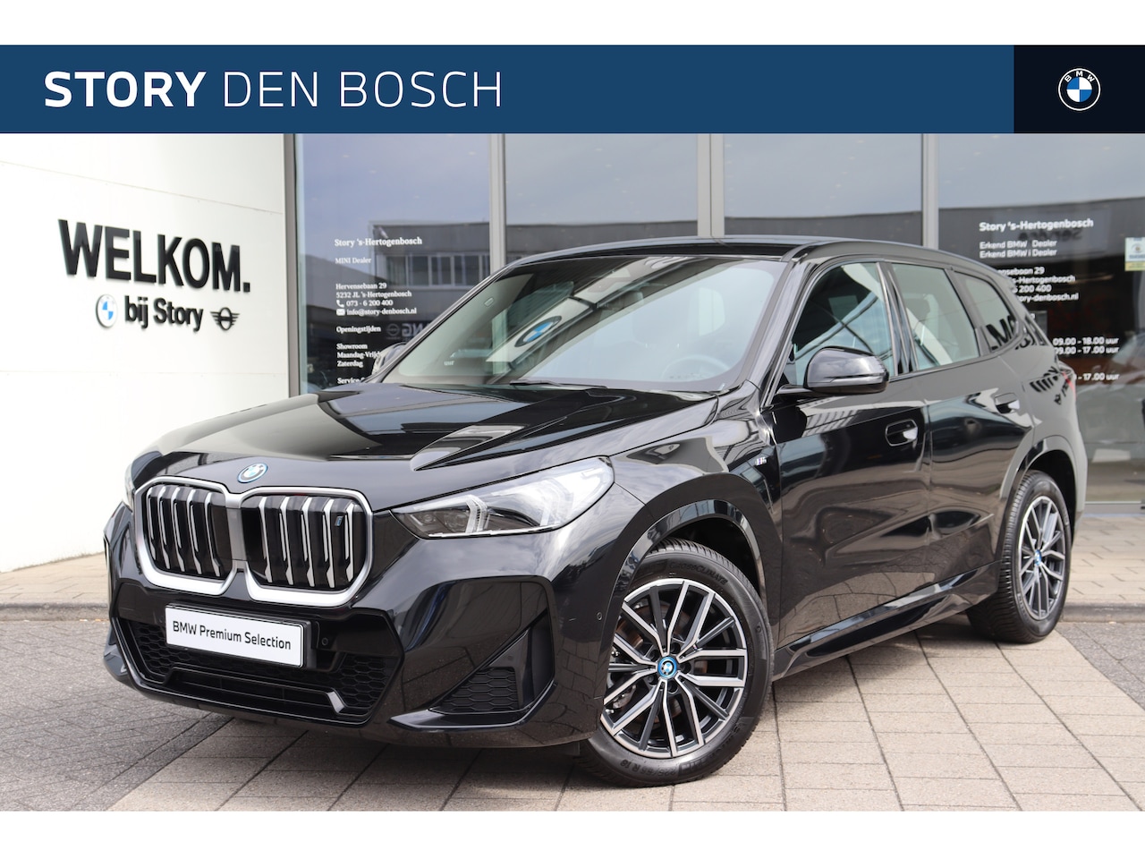 BMW iX1 - xDrive30 M Sport / Sportstoelen / Comfort Access / Achteruitrijcamera / Adaptieve LED / St - AutoWereld.nl