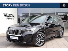 BMW iX1 - xDrive30 M Sport / Sportstoelen / Comfort Access / Achteruitrijcamera / Adaptieve LED / St