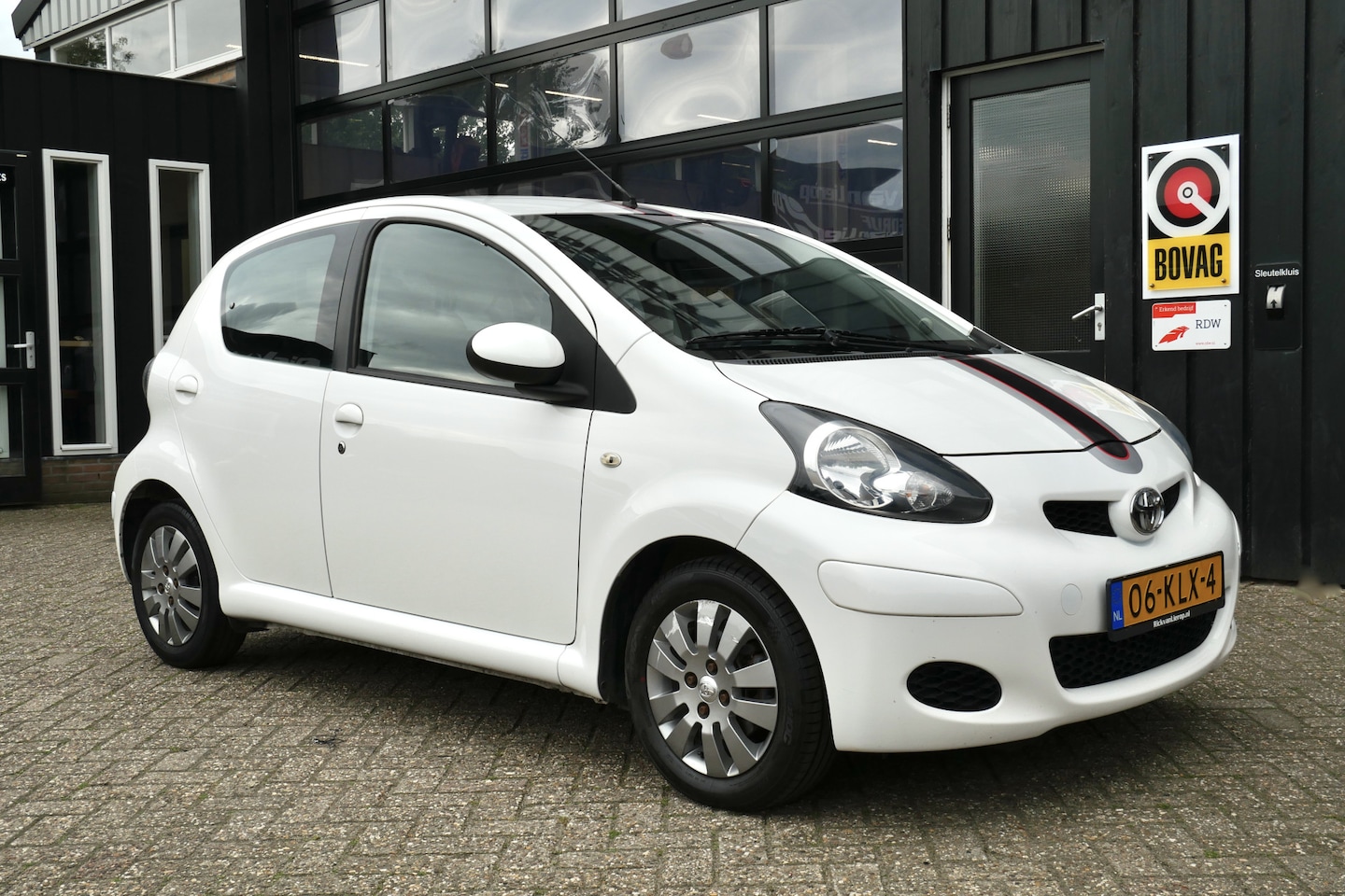 Toyota Aygo - 1.0-12V Xcite White | NL-Auto | Airco | Elek.ramen | 5-Deurs - AutoWereld.nl