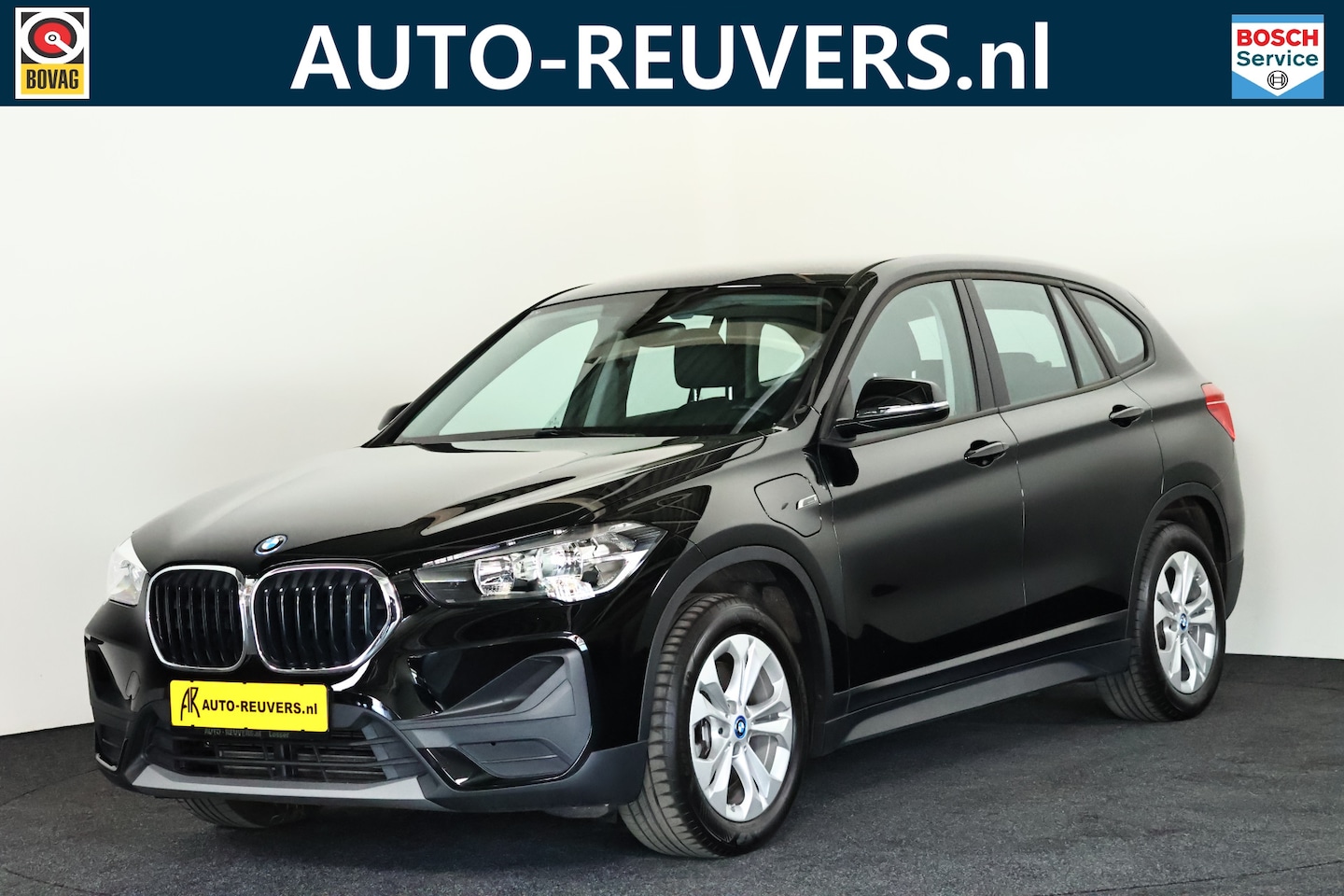 BMW X1 - xDrive25e Navi / Cruisecontrol / Clima / LED - AutoWereld.nl