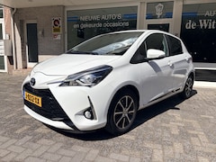 Toyota Yaris - 1.5 VVT-i Dynamic Achteruitrij camera/Autom. airco/Audio installatie/Hoogte verstelbare st