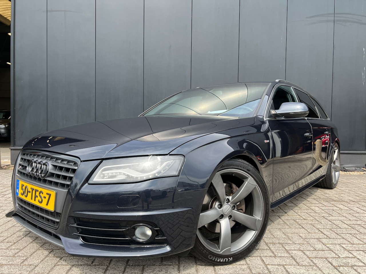 Audi A4 Avant - 2.0 TFSI Quattro '12 Aut/Leer/19'Lmv/Navi/ZrMooi - AutoWereld.nl
