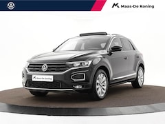 Volkswagen T-Roc - 1.5 TSI 150pk DSG Sport · Panoramadak · Apple/Android Car Play · Stoelverwarming · Alarm ·