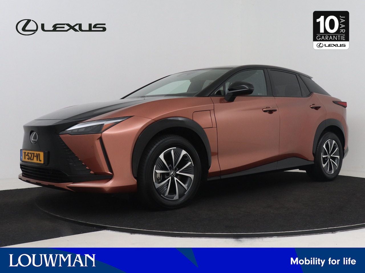 Lexus RZ - 450e Executive Line 71 kWh | BTW voertuig | Panoramadak | Stoel+stuurverwarming | Blind Sp - AutoWereld.nl