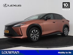 Lexus RZ - 450e Executive Line 71 kWh | BTW voertuig | Panoramadak | Stoel+stuurverwarming | Blind Sp