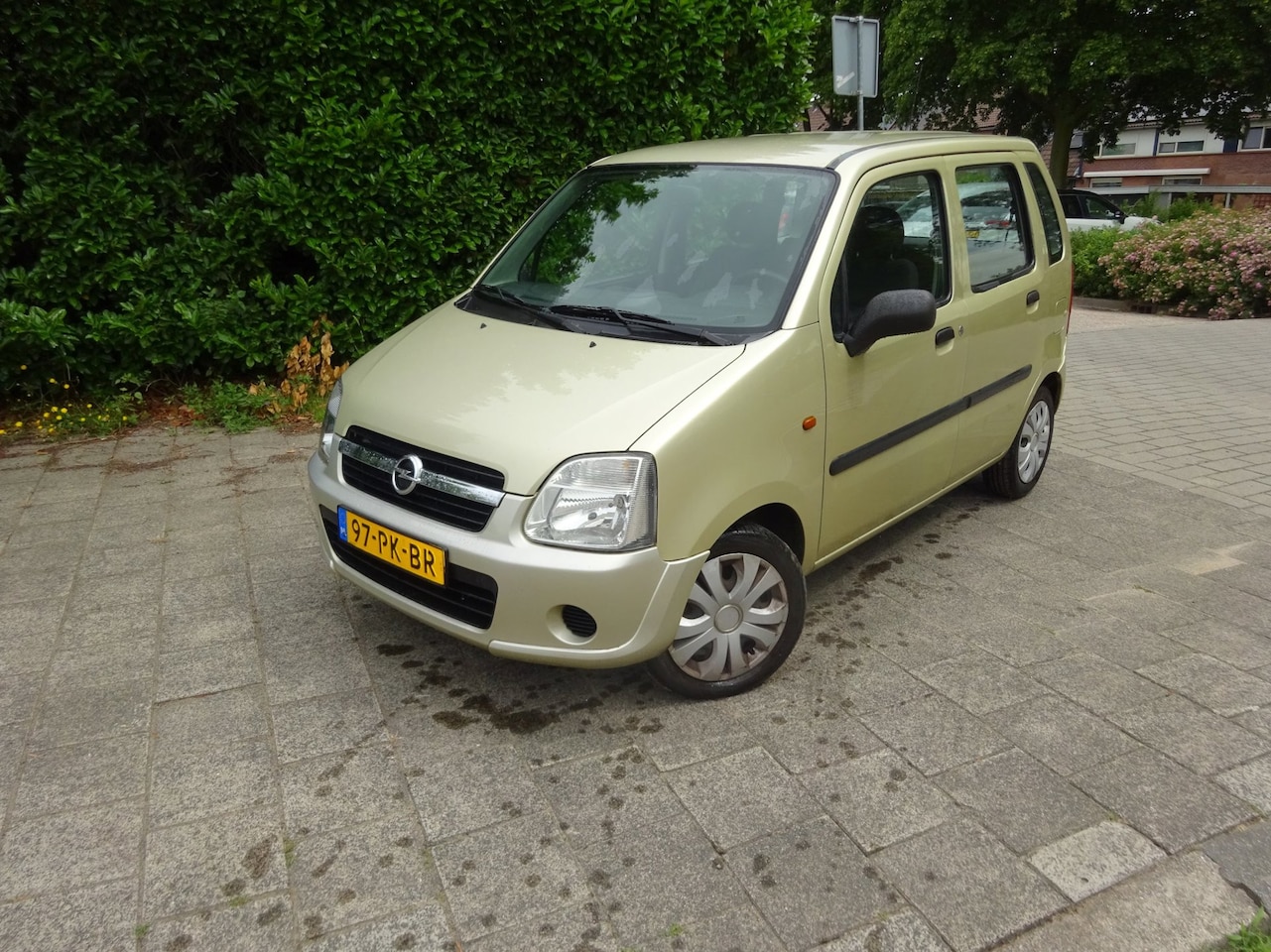 Opel Agila - 1.2-16V Essentia MET APK - AutoWereld.nl