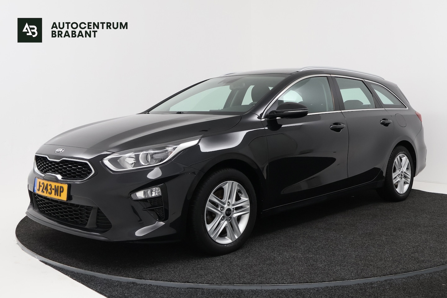 Kia Cee'd Sportswagon - Ceed 1.4 T-GDi DynamicLine (NAVIGATIE, CAMERA, LED, CARPLAY, 1e EIGENAAR, GOED ONDERHOUDEN - AutoWereld.nl