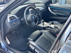 BMW 3-serie Touring - 320i 184pk AUT M-Sport / LEER /LED / TREKHAAK / NL-Auto
