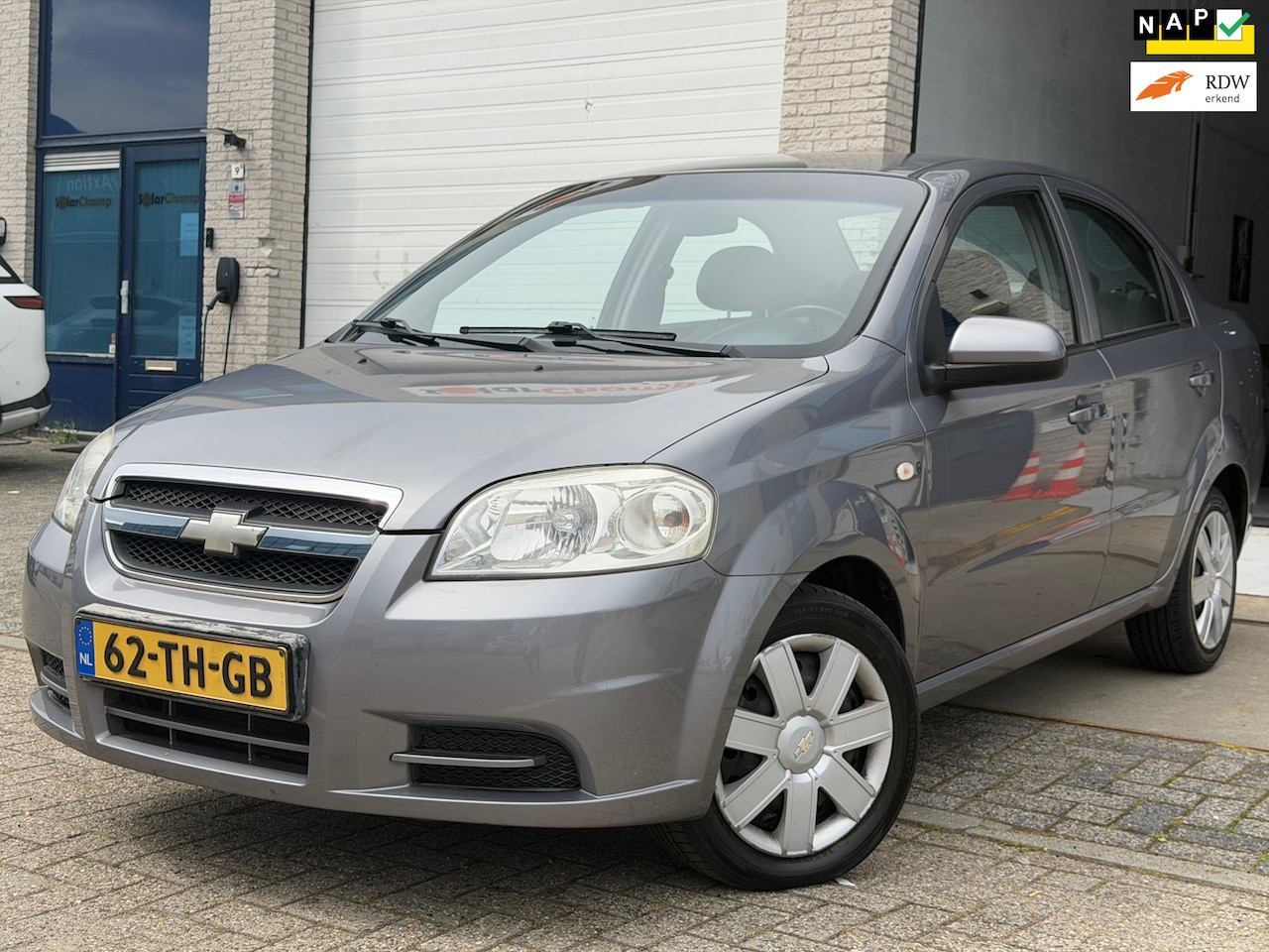 Chevrolet Aveo - 1.4-16V Spirit/ nap/ dealeronderhouden/ 1jaar apk/ airco/ EL-ramen/ zeer nette auto. - AutoWereld.nl