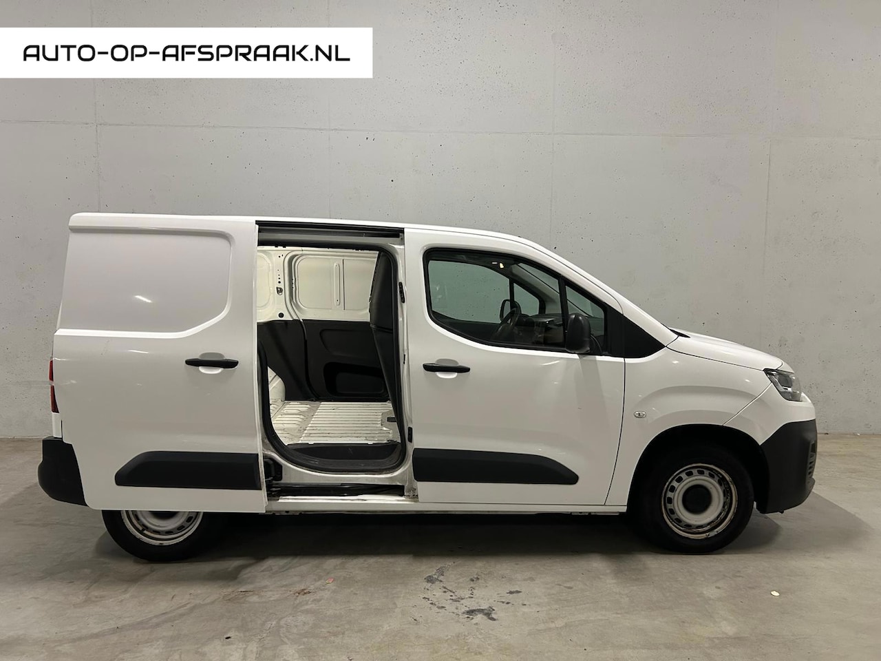 Citroën Berlingo - 1.5 BlueHDI Control BTW21% Airco Cruise Control - AutoWereld.nl
