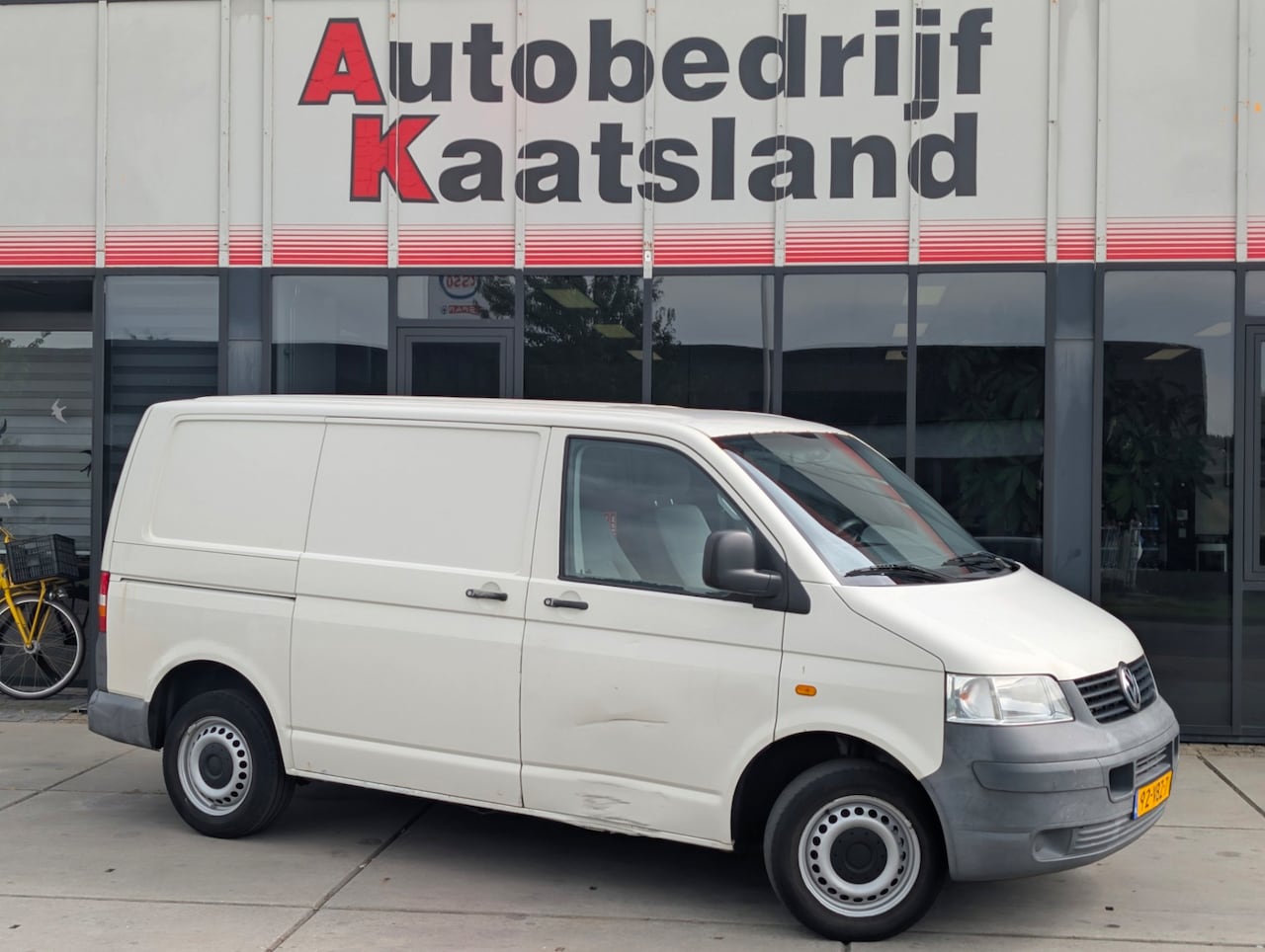 Volkswagen Transporter - 1.9 TDI 300 T800 Trendline DC - LEES ADVERTENTIE - AutoWereld.nl
