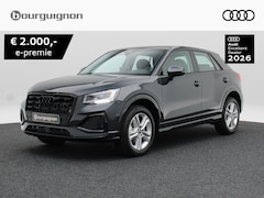 Audi Q2 - 35 TFSI Advanced edition | 17 inch | Zwart optiek | Elektrische achterklep | Trekhaak | Le