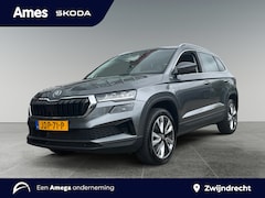 Skoda Karoq - 1.5 150pk TSI ACT Business Edition Verwarmbare voorstoelen | Trekhaak wegklapbaar elektris