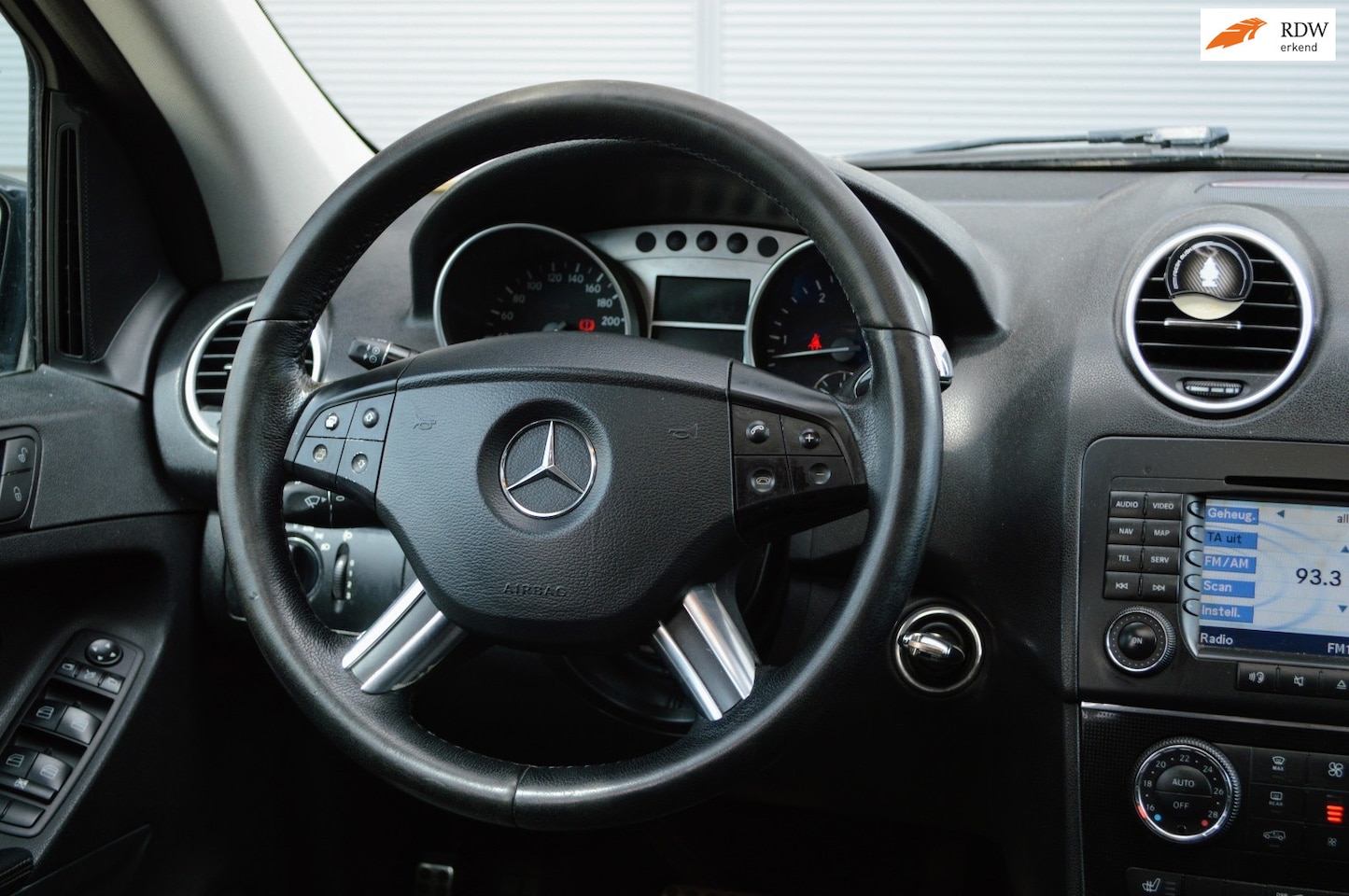 Mercedes-Benz M-klasse - 320 CDI 320 CDI - AutoWereld.nl