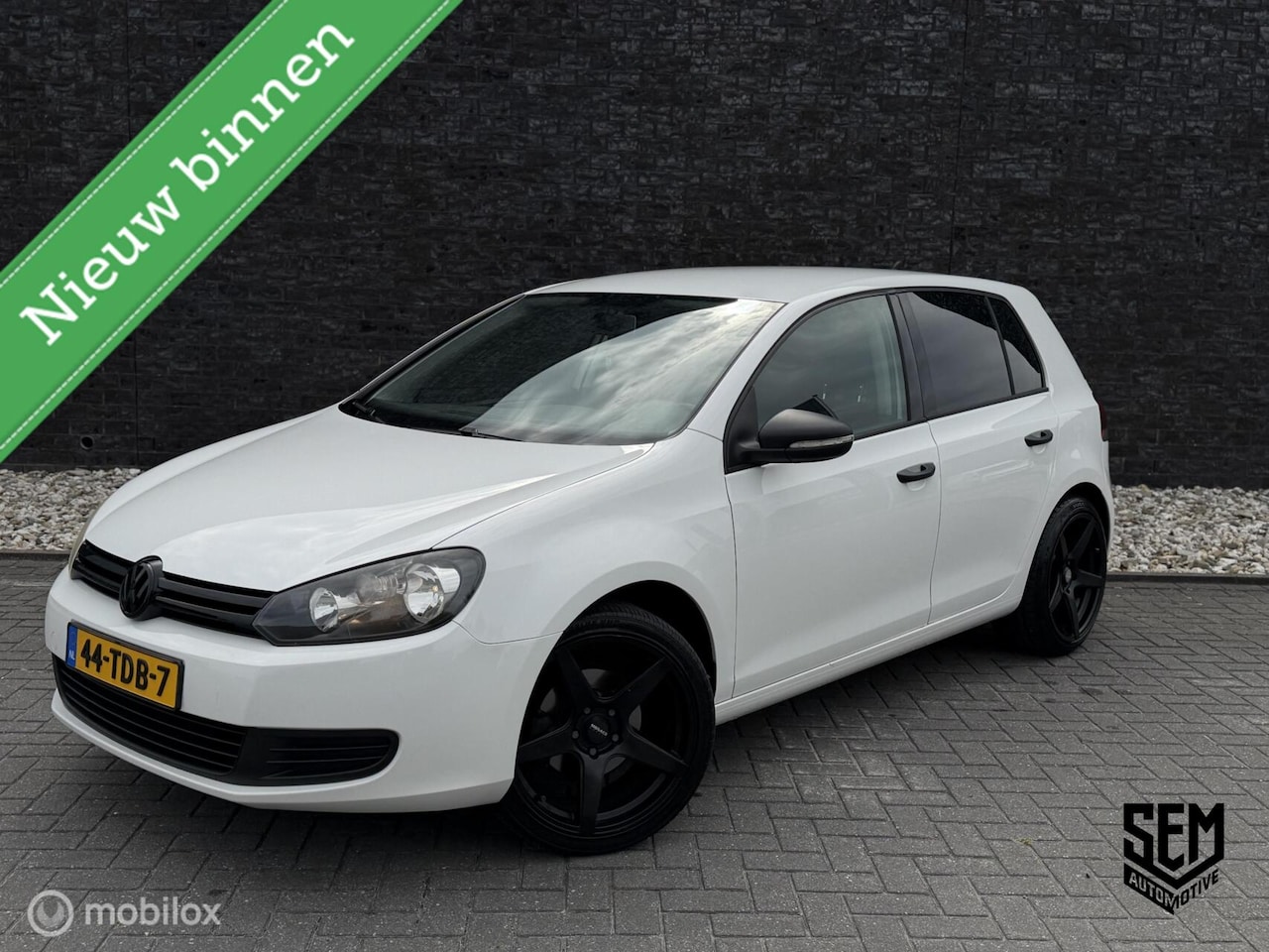 Volkswagen Golf - 1.2 TSI Trendline 1.2 TSI Trendline - AutoWereld.nl
