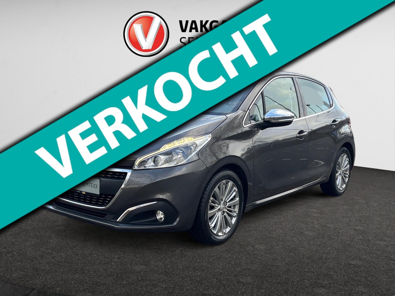 Peugeot 208 - 1.2 PureTech Blue Lease Executive | Org. NL. | Clima | Cruise | Bluetooth | Apple Carplay - AutoWereld.nl