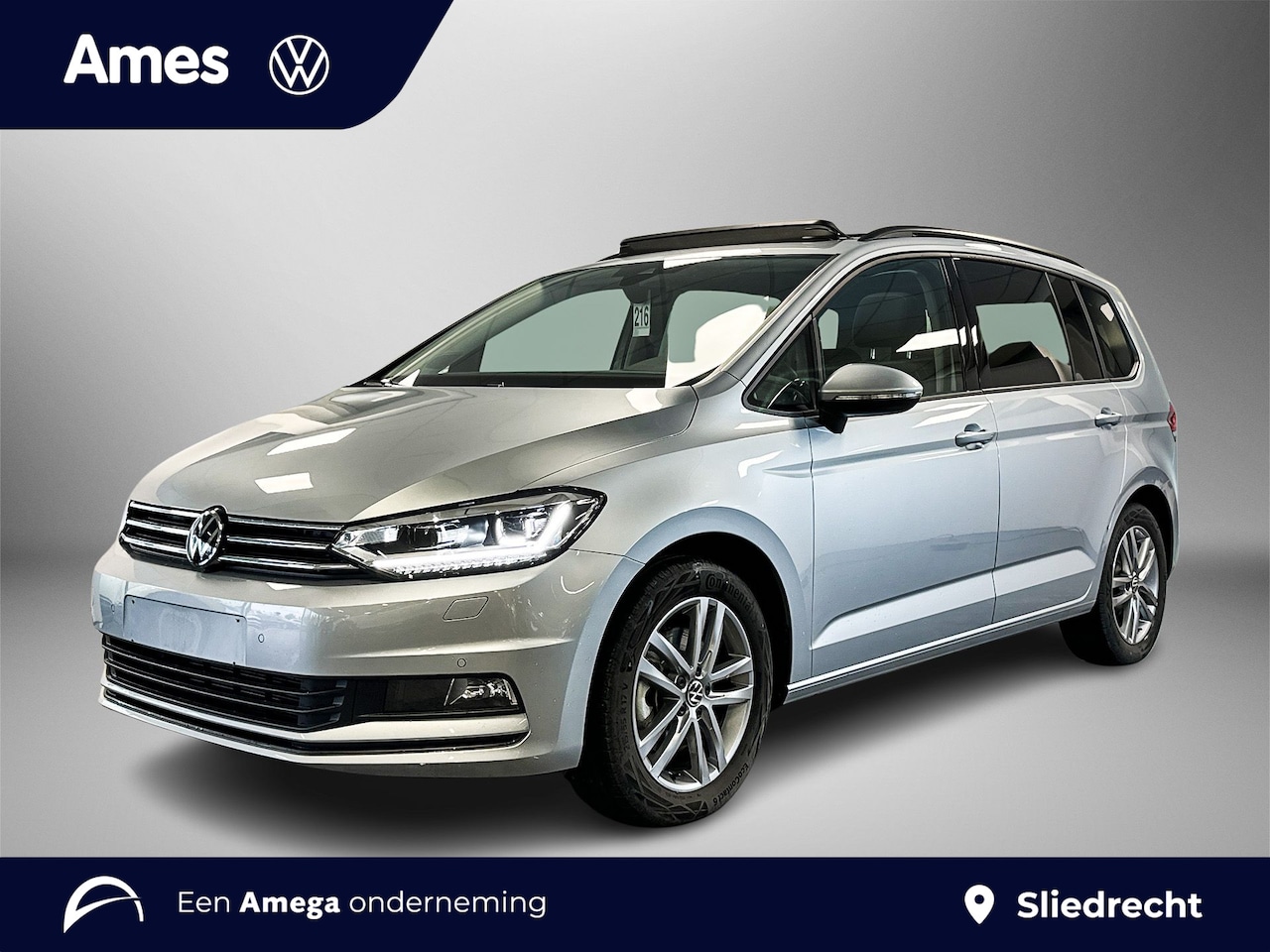 Volkswagen Touran - 1.5 TSI 150pk DSG Comfortline 7p | 7 zitplaatsen | Panoramadak | Dodehoeksensoren - AutoWereld.nl
