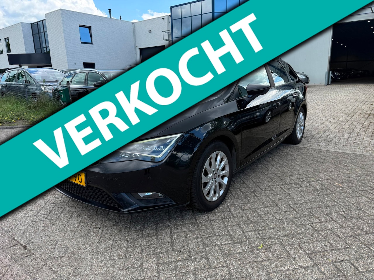 SEAT Leon ST - 1.6 TDI Style Business Ecomotive Bj 2014 - AutoWereld.nl