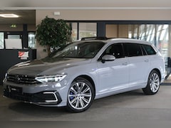 Volkswagen Passat Variant - 1.4 TSI PHEV GTE 218PK Pano Virtual Led Cam ACC Leder/Alcantara