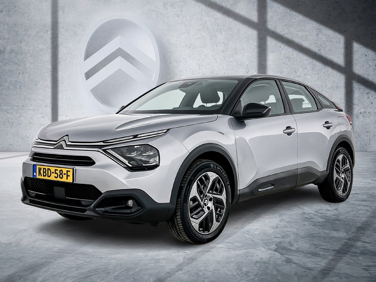 Citroën C4 - 130 pk Feel Edition | Rijklaar | Camera | Comfort Seats | Navigatie | - AutoWereld.nl
