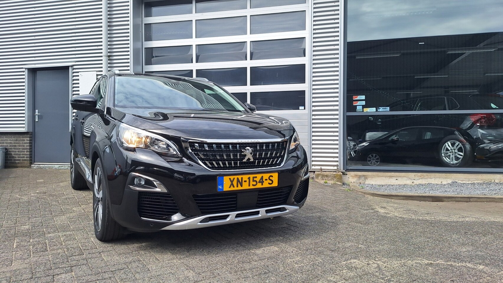 Peugeot 3008 - 1.2 PureTech Allure Automaat /cemera/ - AutoWereld.nl
